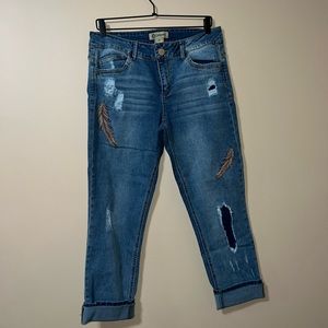 Democracy Girlfriend Embroidered Feather Distressed Denim Jeans Size 10